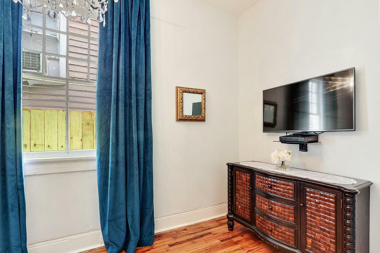 Elegant Renovated House With Relaxing Courtyard Villa New Orleans  Kültér fotó